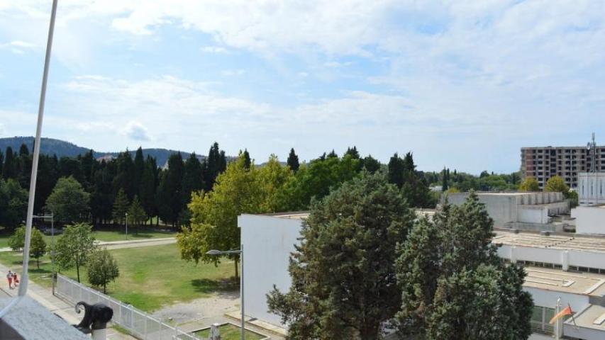 Three bedroom apartment in downtown Bar for sale, a few minutes away from the city beach. 