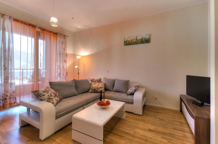 Two-Bedroom Apartment 83m2 for Sale, Sea View, Budva