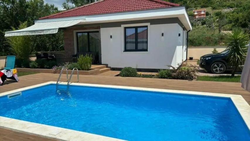 For Sale – Modern “Turnkey” Homes with 500 m² Private Yard
