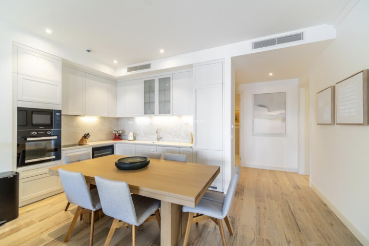 Luxurious two-bedroom apartment 105m2 with sea view - Luštica Bay