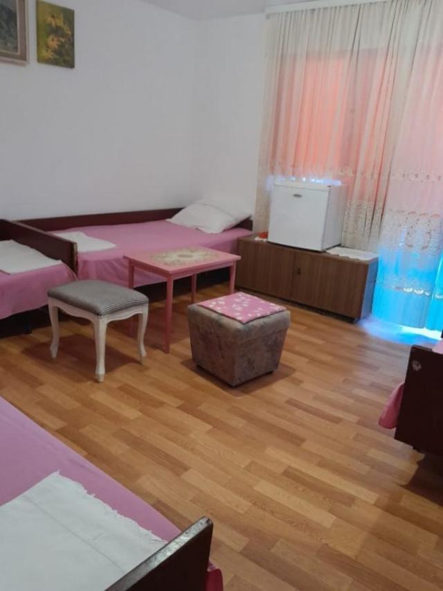 Spacious Family House with Beautiful Sea View in Sutomore