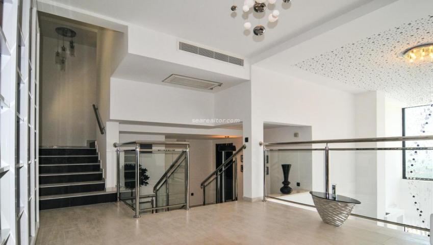 Luxury Villa with Pool, Guest Apartment & Additional Land – Tivat