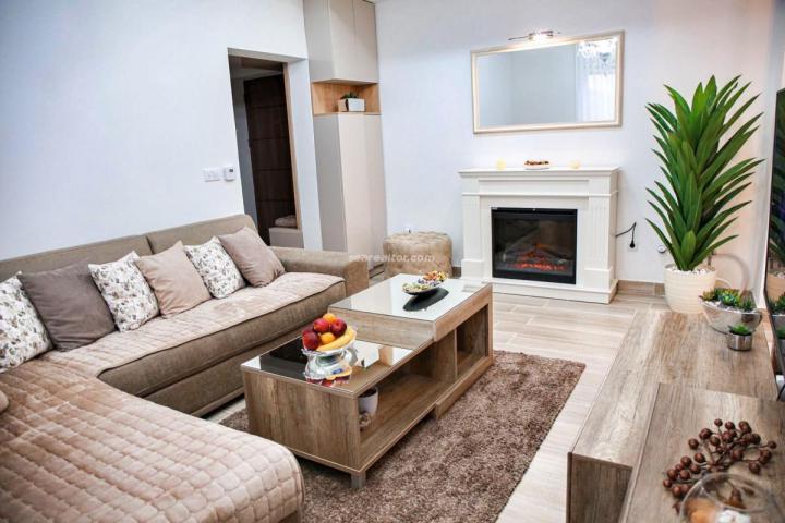 One-Bedroom Apartment, 42 m², Žabljak, 3rd Floor