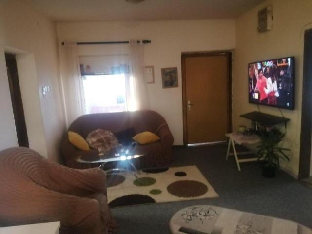 House for sale in Dobre vode, Bar