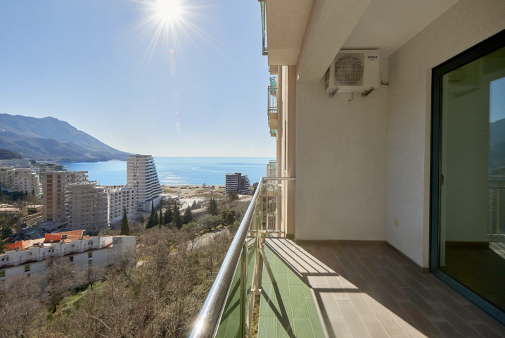For Sale Two-bedroom apartment 63m2 with sea-view in Becici