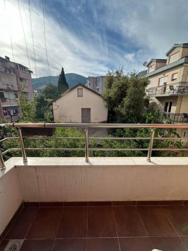 One-bedroom apartment for rent in Budva