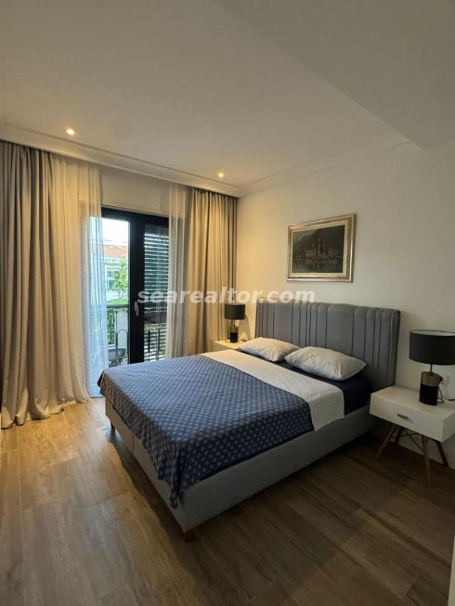 For Rent One bedroom apartment in Luštica Bay