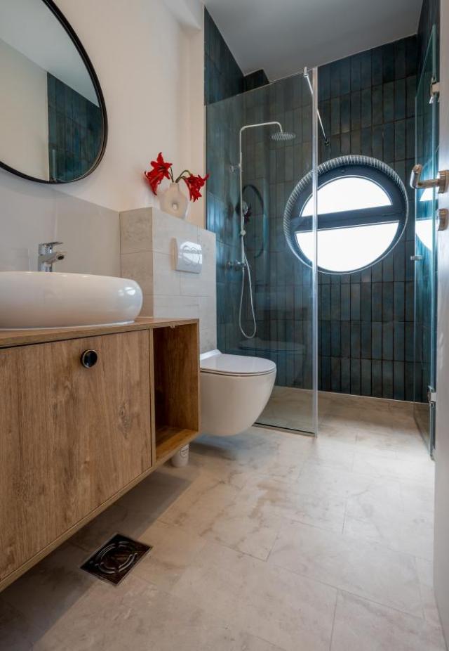Luxury villa with pool and sea view, Tivat