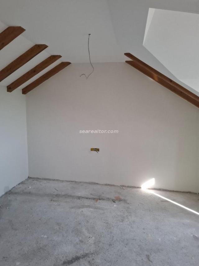 Authentic Stone House 138 m² on a 566 m² Plot – Zagora, Kotor