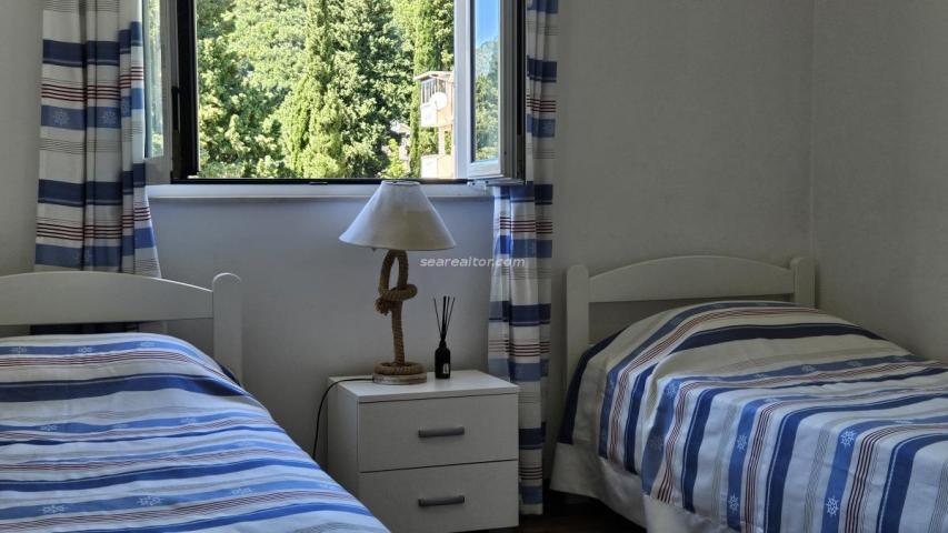 Geräumige Zweizimmerwohnung (90 m²) mit Meerblick - Donja Lastva, Tivat