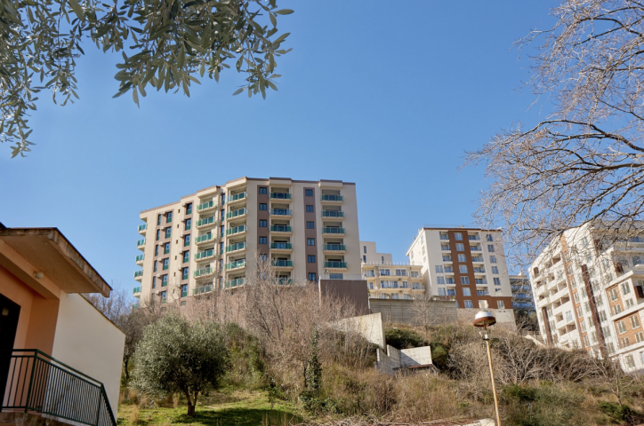 For Sale Two-bedroom apartment 63m2 with sea-view in Becici