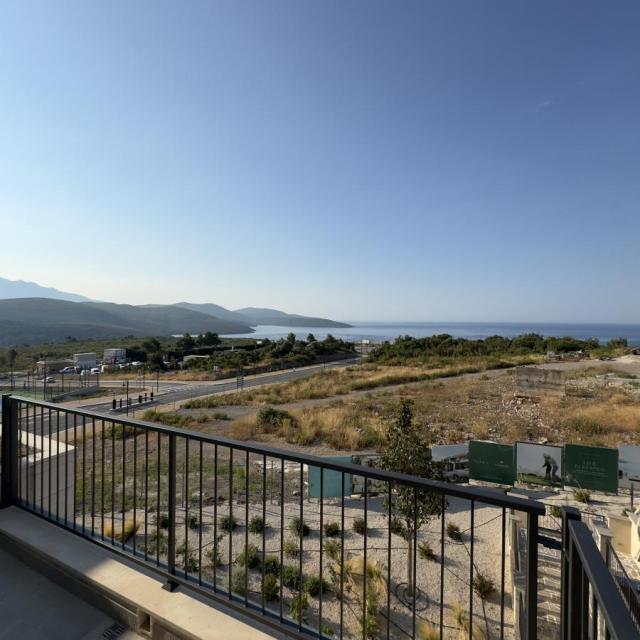 Two-Bedroom Apartment 98m² in Luštica Bay – Centrale, Tivat