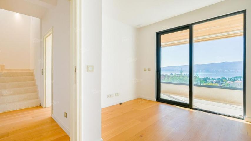 Exclusive duplex with pool and sea view - Tivat