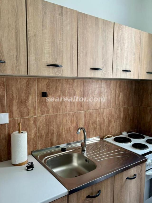 One-bedroom Apartment for Rent with Sea View in Risan