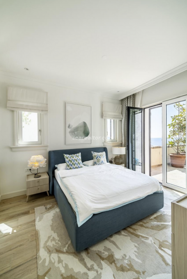 Luxurious two-bedroom apartment 105m2 with sea view - Luštica Bay