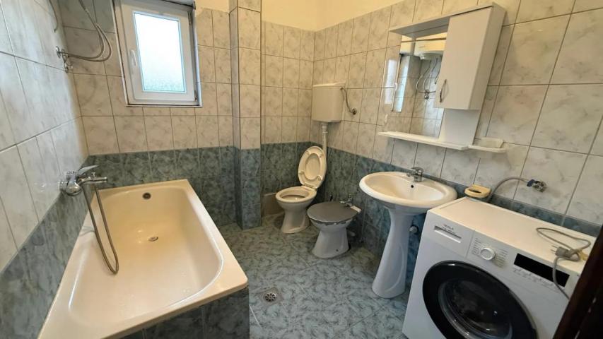 Dvosoban stan 65m2, Izdavanje, Podgorica