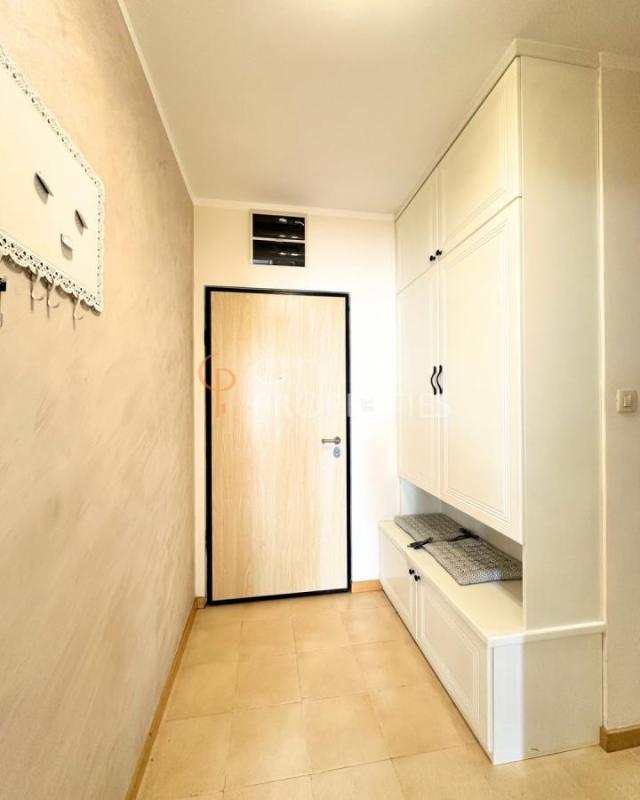 Dvosoban stan 68m2, Izdavanje, Podgorica