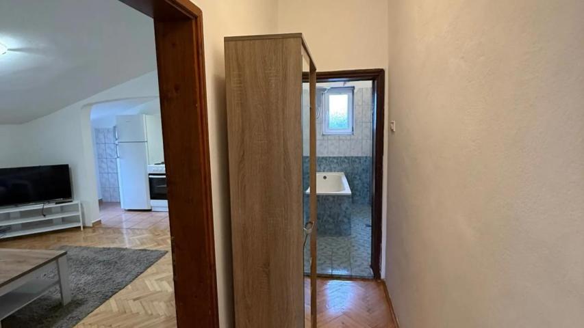 Dvosoban stan 65m2, Izdavanje, Podgorica