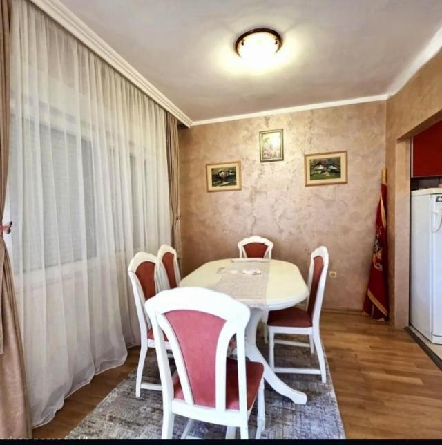 Dvosoban stan 80m2, Prodaja, Podgorica