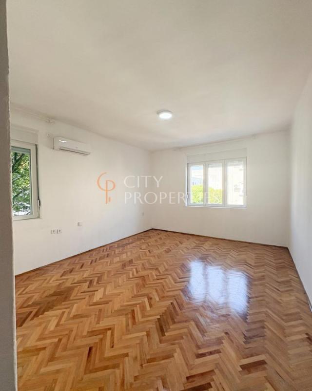 Dvosoban stan 70m2, Izdavanje, Podgorica