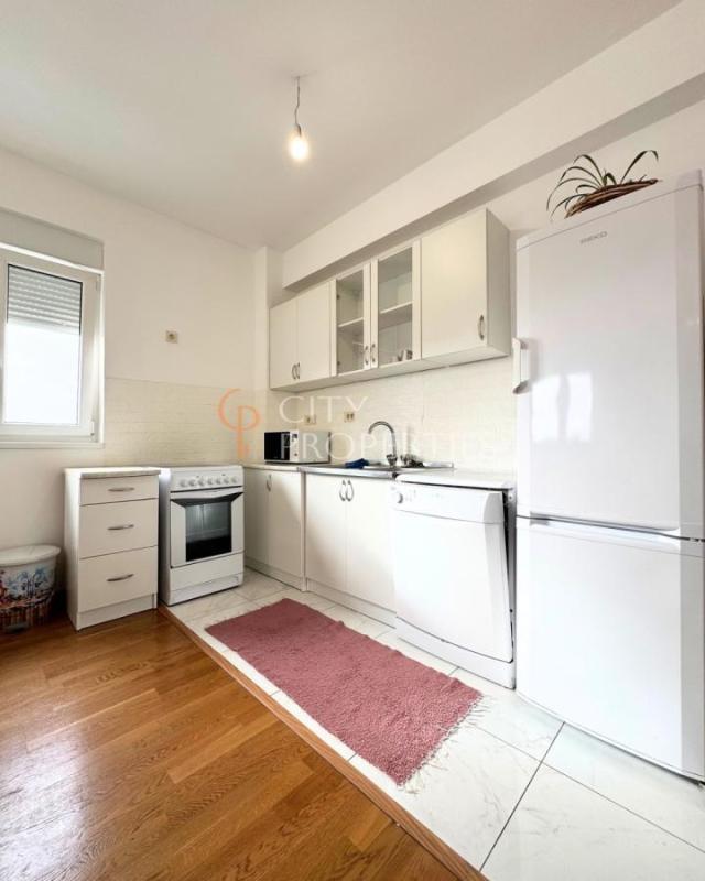 Dvosoban stan 70m2, Izdavanje, Podgorica