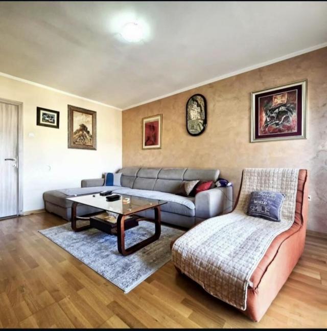 Dvosoban stan 80m2, Prodaja, Podgorica