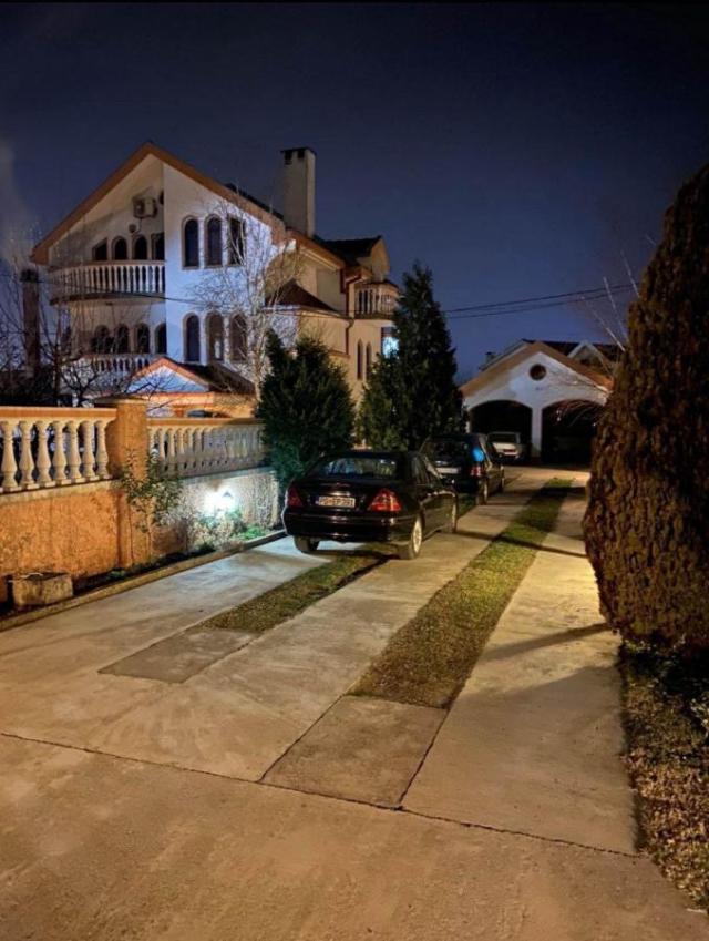 Dvosoban stan 76m2, Izdavanje, Podgorica