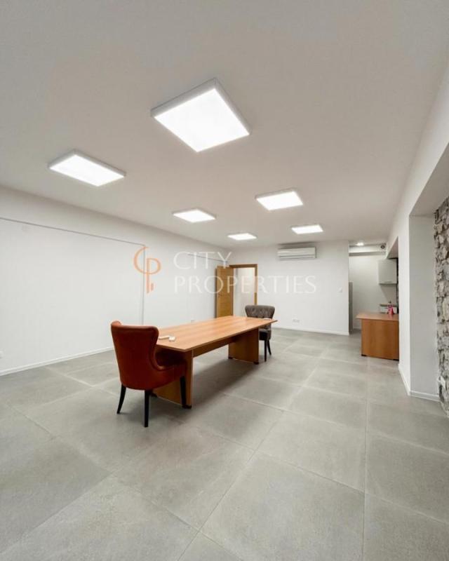 Poslovni prostor 120m2, Izdavanje, Podgorica