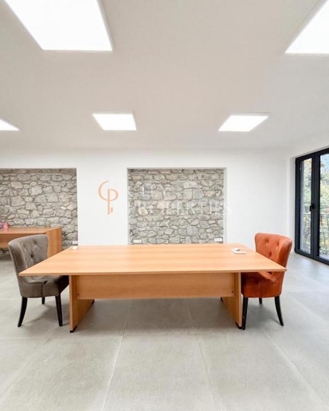 Poslovni prostor 120m2, Izdavanje, Podgorica