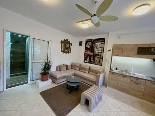 Garsonjera 35m2, Izdavanje, Podgorica