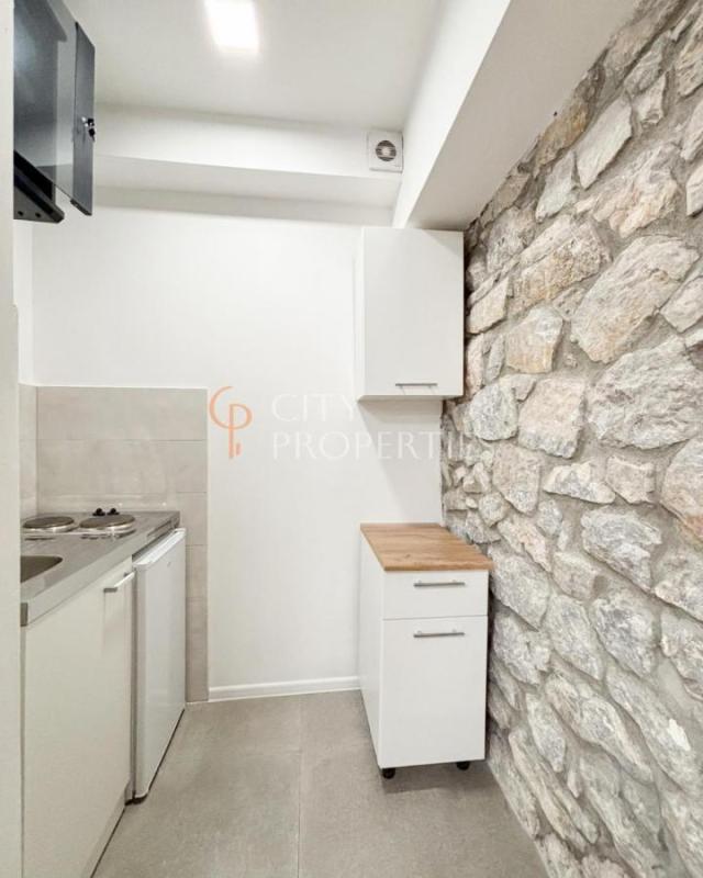 Poslovni prostor 120m2, Izdavanje, Podgorica