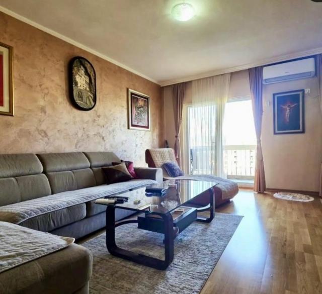 Dvosoban stan 80m2, Prodaja, Podgorica