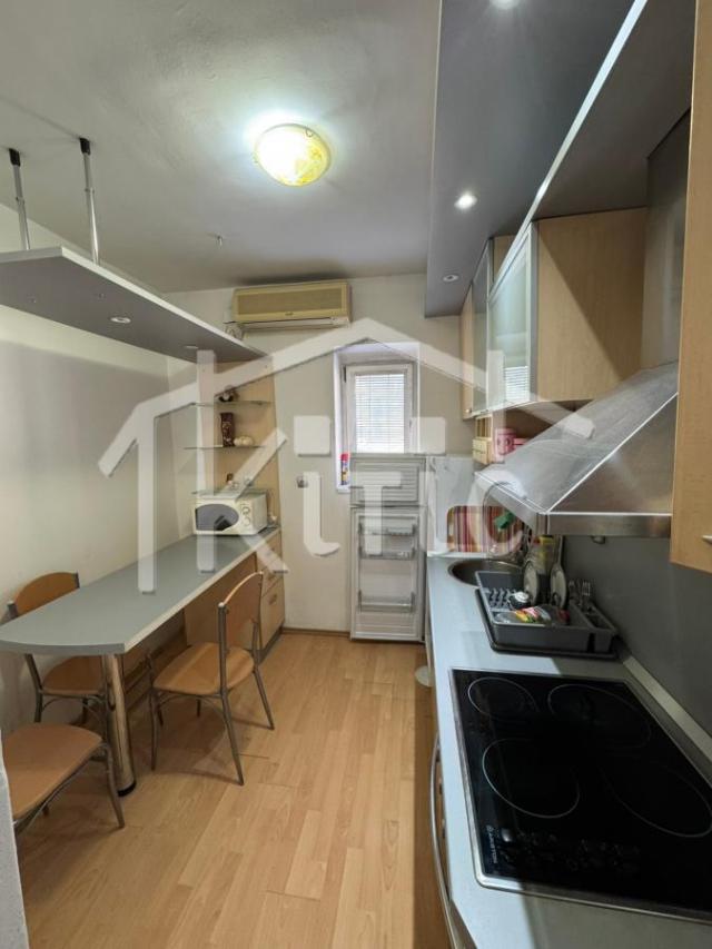 Fotografija stana 7 od 22