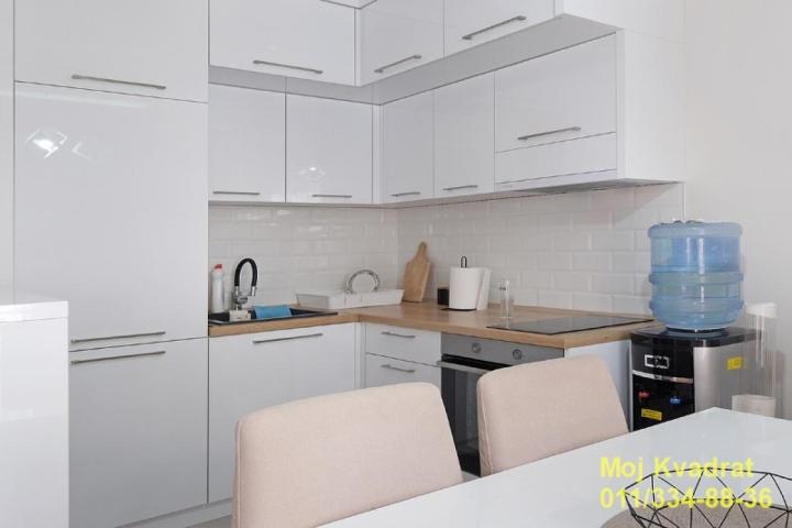 Fotografija stana 7 od 28