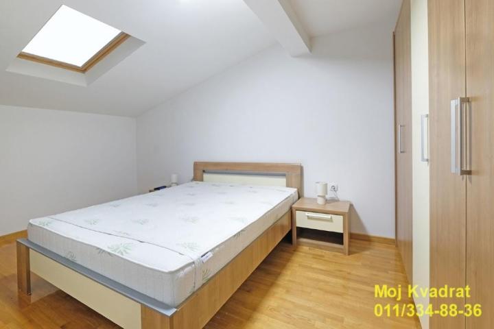 Fotografija stana 15 od 28