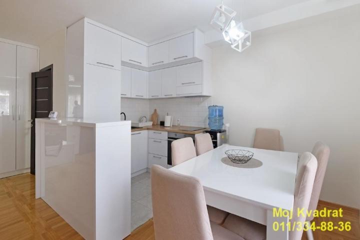 Fotografija stana 9 od 28