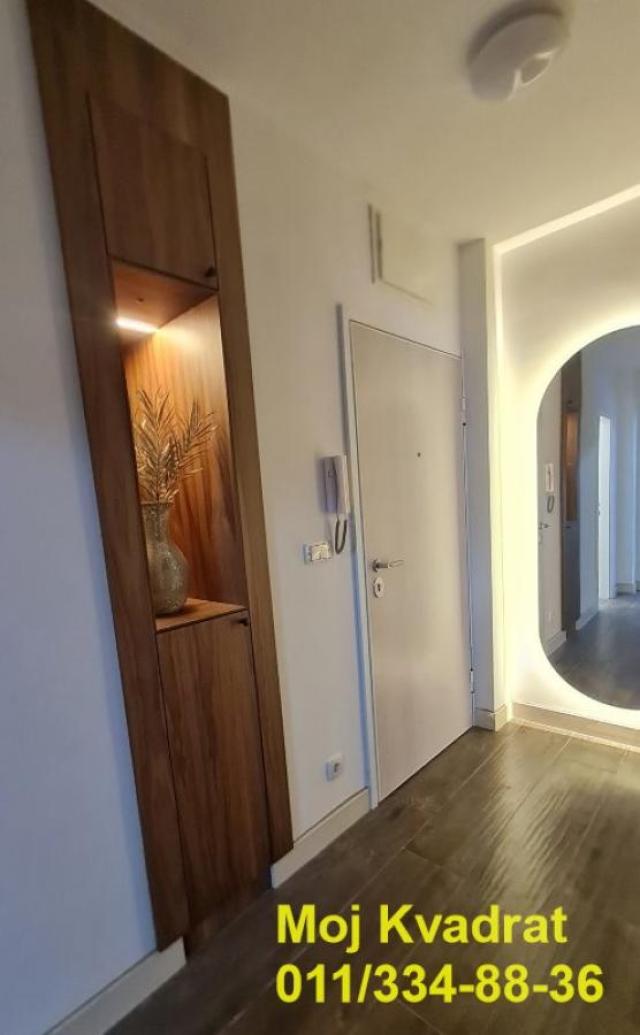 Fotografija stana 23 od 28