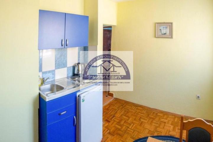 PRELEPA VILA NA SVETOM STEFANU, POGLED NA MORE!