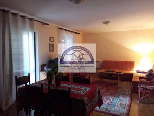 PRELEPA VILA NA SVETOM STEFANU, POGLED NA MORE!