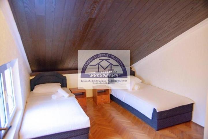 PRELEPA VILA NA SVETOM STEFANU, POGLED NA MORE!
