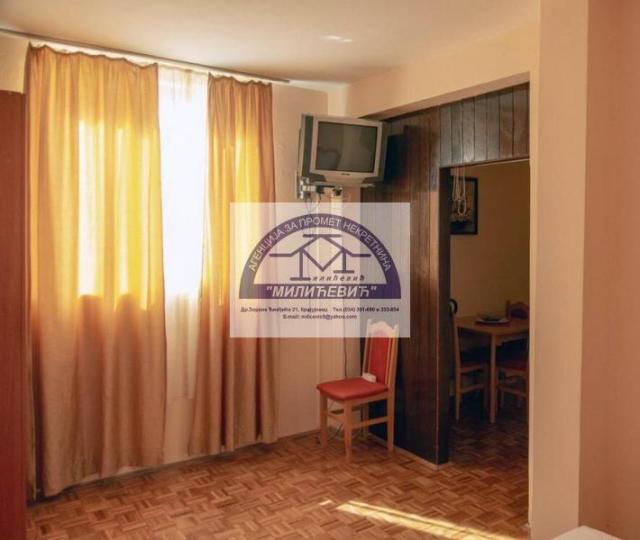 PRELEPA VILA NA SVETOM STEFANU, POGLED NA MORE!