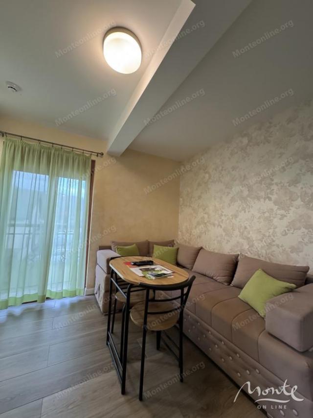 Moderna apartmanska vila sa 4 zvjezdice u centru Kolašina