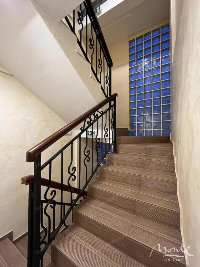 Moderna apartmanska vila sa 4 zvjezdice u centru Kolašina