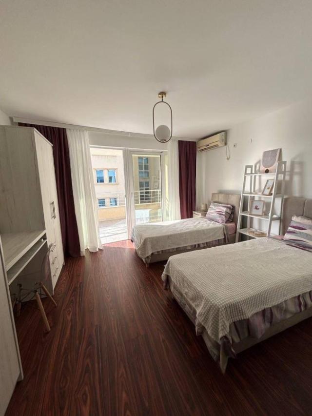 Apartmani u živopisnom Petrovcu na Budvanskoj rivijeri