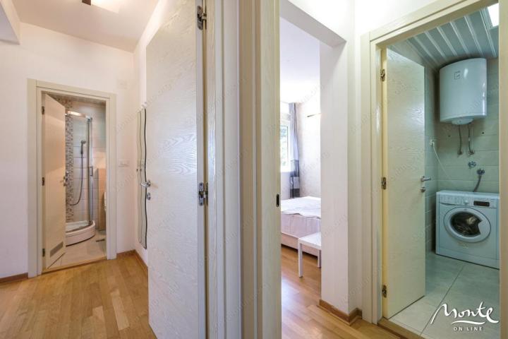 Luksuzan apartman pored hotela Avala 100 m od Starog grada