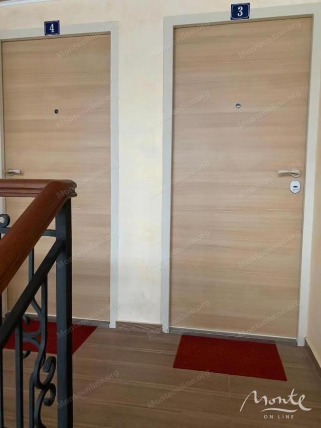 Moderna apartmanska vila sa 4 zvjezdice u centru Kolašina