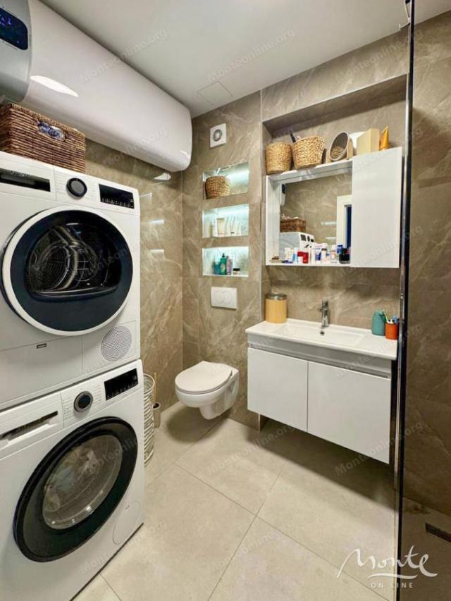 Dvosoban premium stan u novom stambenom kompleksu, Budva