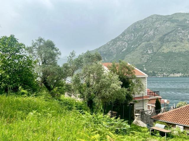Zemljište u Stolivu s pogledom na more