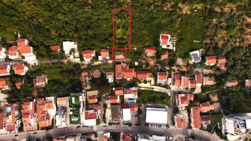 Građevinski plac sa panoramskim pogledom na more u Budvi, Podkošljun