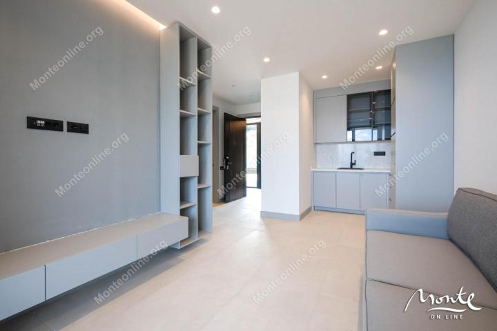 Apartman u premium kompleksu sa panoramskim pogledom na more u Bečićima